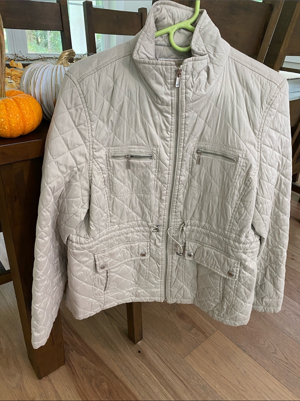 Michael Kors Light Beige Quilted Stand-Collar Puffer Jacket